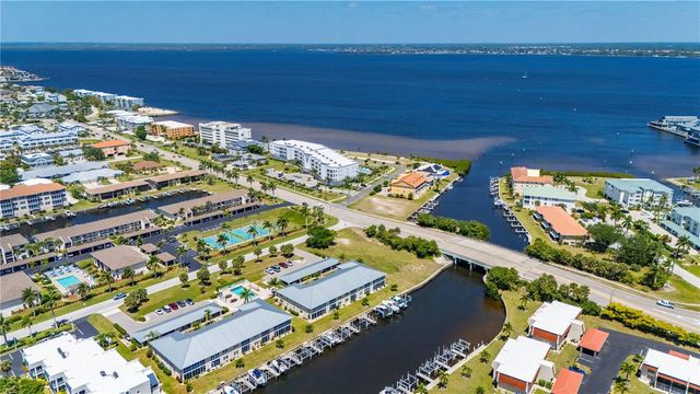 220 COLDEWAY DRIVE 123, Punta Gorda, FL 33950