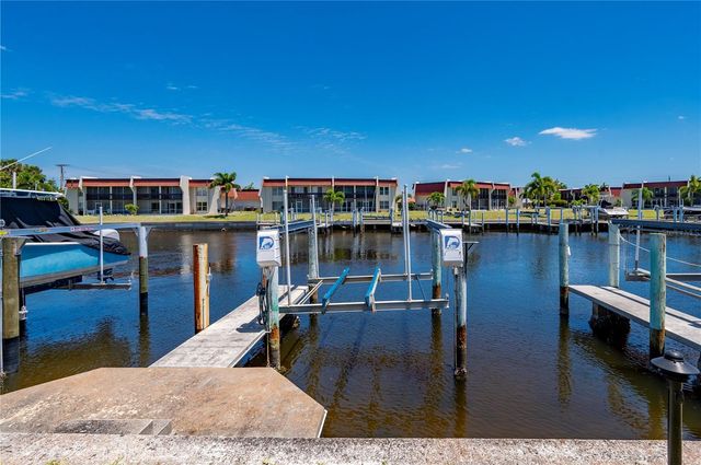 220 COLDEWAY DRIVE 123, Punta Gorda, FL 33950