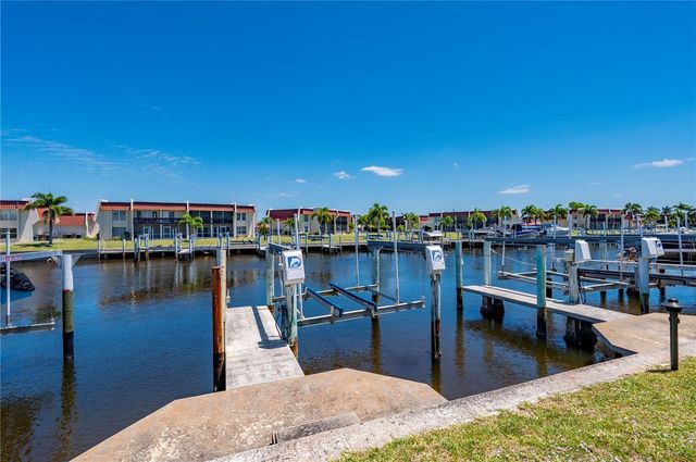 220 COLDEWAY DRIVE 123, Punta Gorda, FL 33950