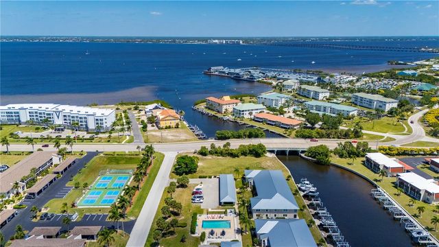 220 COLDEWAY DRIVE 123, Punta Gorda, FL 33950