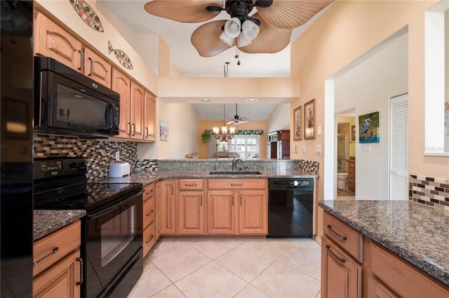 220 COLDEWAY DRIVE 123, Punta Gorda, FL 33950
