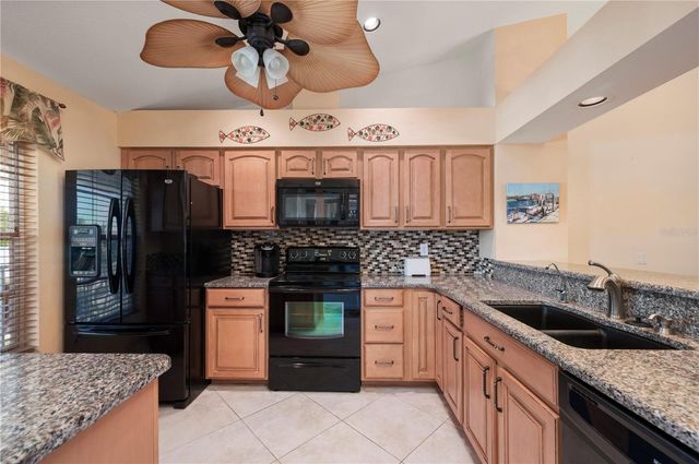 220 COLDEWAY DRIVE 123, Punta Gorda, FL 33950