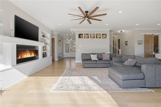 5805 Archer Avenue, Cumming, GA 30041