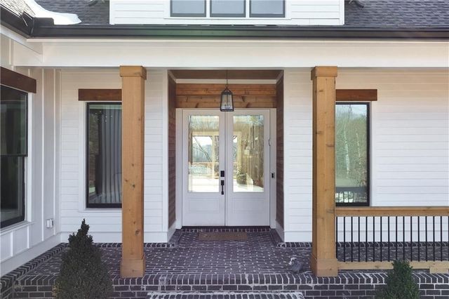 5805 Archer Avenue, Cumming, GA 30041