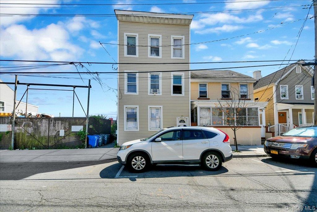 28 Clinton Street, Tarrytown, NY 10591