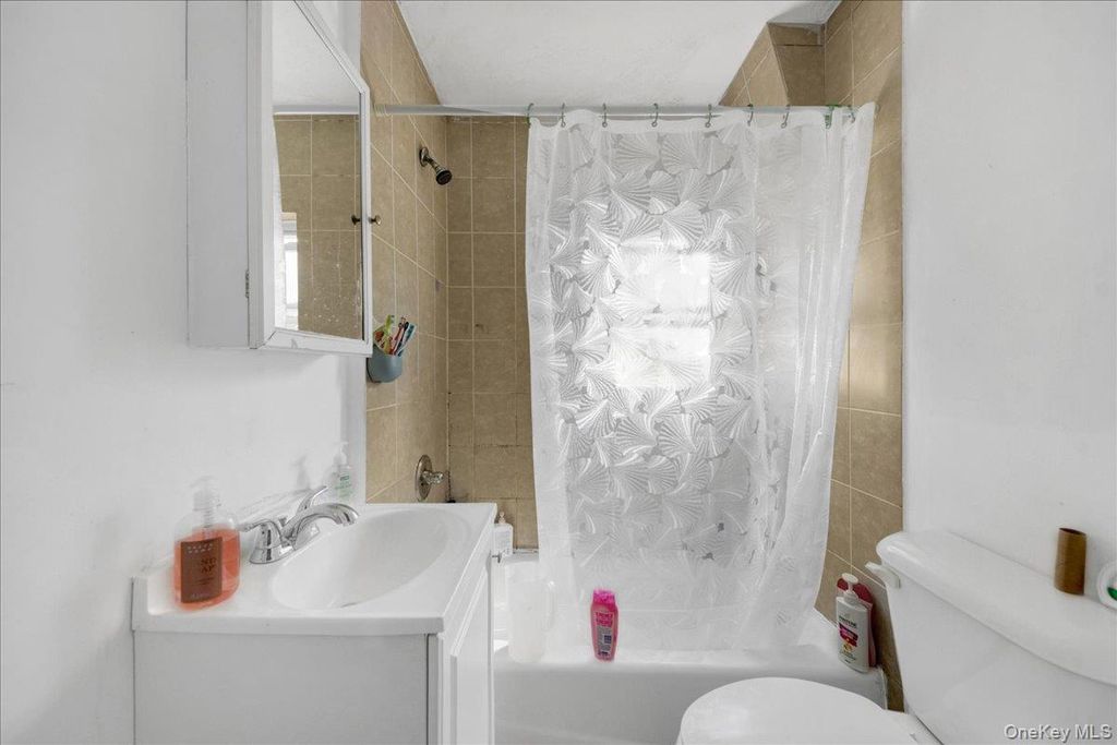 28 Clinton Street, Tarrytown, NY 10591 — photo 5