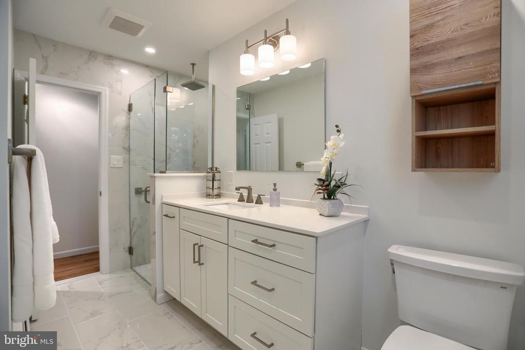 Image 19 of property listing at 32 CODJUS DR, Rising Sun, MD 21911