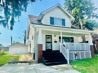25 W Greendale, Highland Park, MI 48203