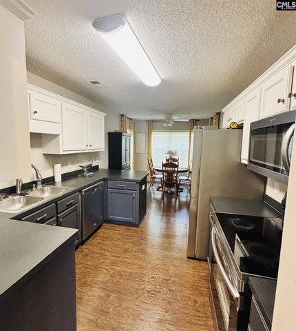 348 Keystone Drive, Hopkins, SC 29061