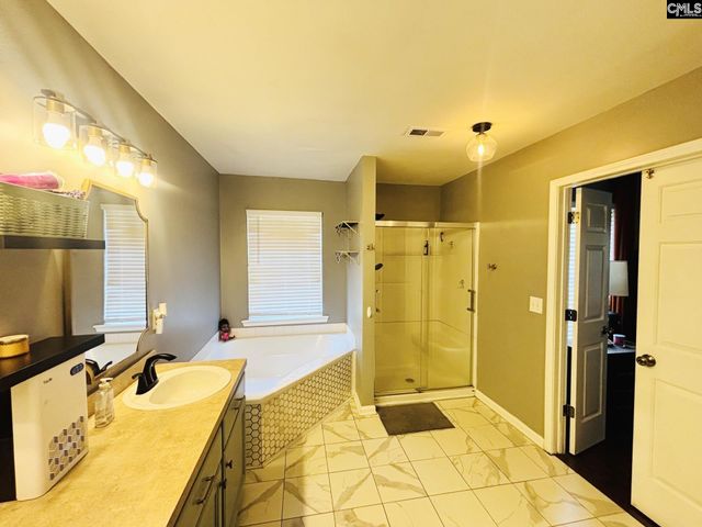 348 Keystone Drive, Hopkins, SC 29061