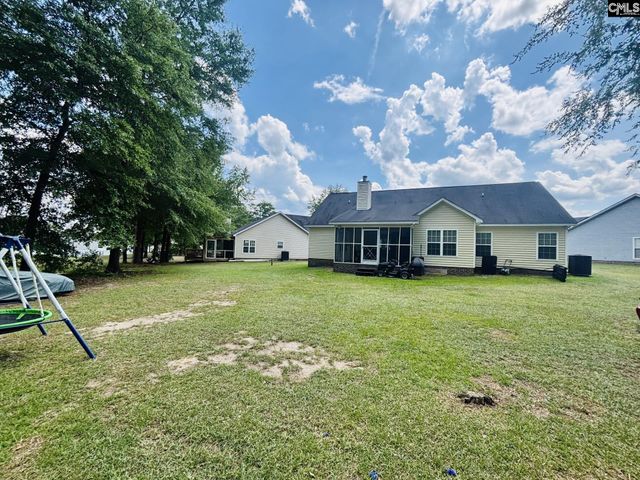 348 Keystone Drive, Hopkins, SC 29061