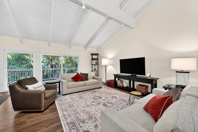 80 Riverknoll Pl, Carmichael, CA 95608