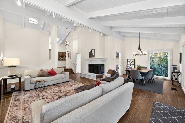 80 Riverknoll Pl, Carmichael, CA 95608