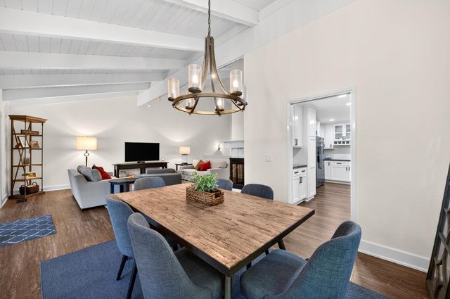 80 Riverknoll Pl, Carmichael, CA 95608