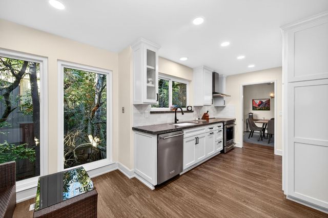 80 Riverknoll Pl, Carmichael, CA 95608