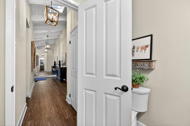 80 Riverknoll Pl, Carmichael, CA 95608