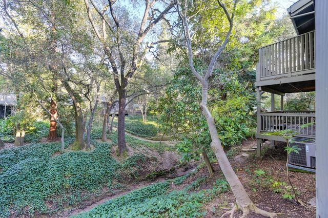 80 Riverknoll Pl, Carmichael, CA 95608