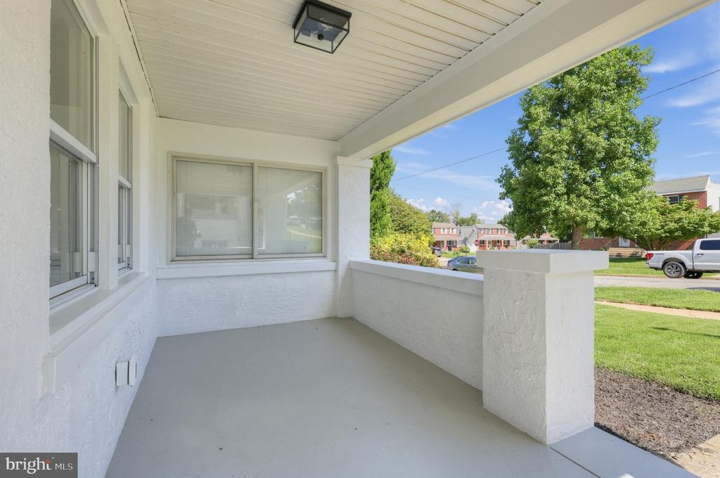 341 W 11TH AVE, CONSHOHOCKEN, PA 19428 — photo 4