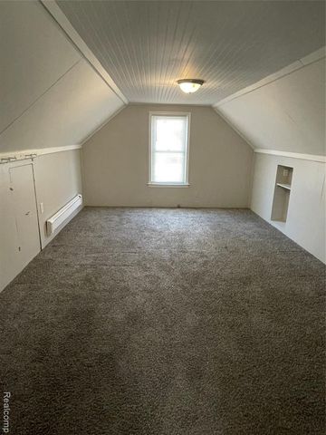 11067 Hupp Avenue, Warren, MI 48089