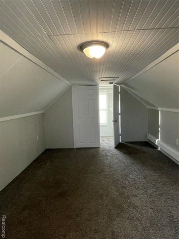 11067 Hupp Avenue, Warren, MI 48089