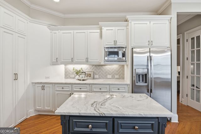 5173 Brendlynn Drive, Suwanee, GA 30024