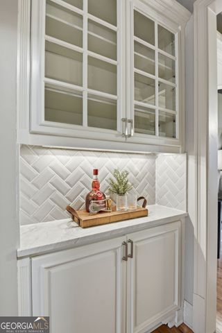 5173 Brendlynn Drive, Suwanee, GA 30024