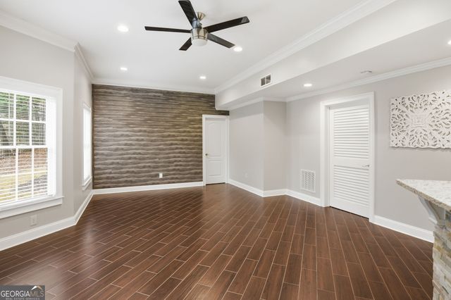 5173 Brendlynn Drive, Suwanee, GA 30024