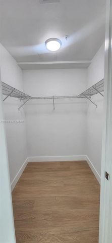 15051 Royal Oaks Ln 106, North Miami, FL 33181