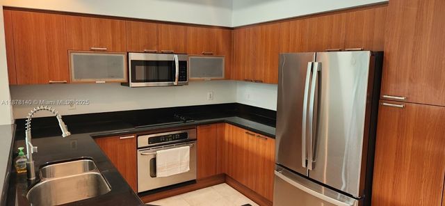 15051 Royal Oaks Ln 106, North Miami, FL 33181