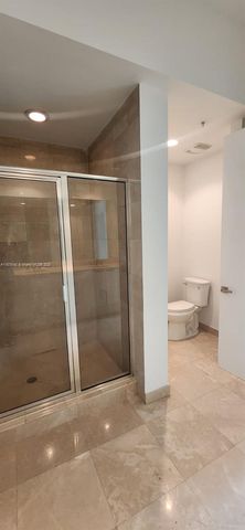 15051 Royal Oaks Ln 106, North Miami, FL 33181