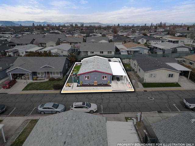 2311 Lara Lane, Central Point, OR 97502