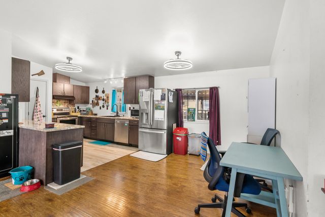 2311 Lara Lane, Central Point, OR 97502