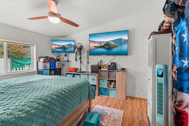 2311 Lara Lane, Central Point, OR 97502