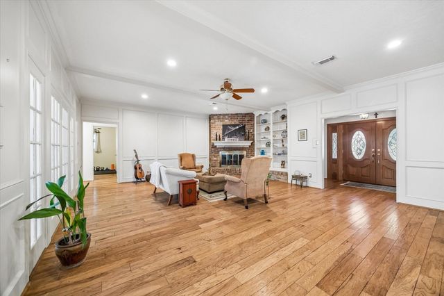 3614 Garden Lake Drive, Kingwood, TX 77339