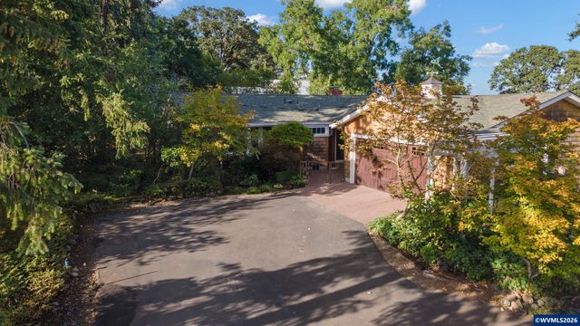 38647 Scravel Hill Rd NE, Albany, OR 97322