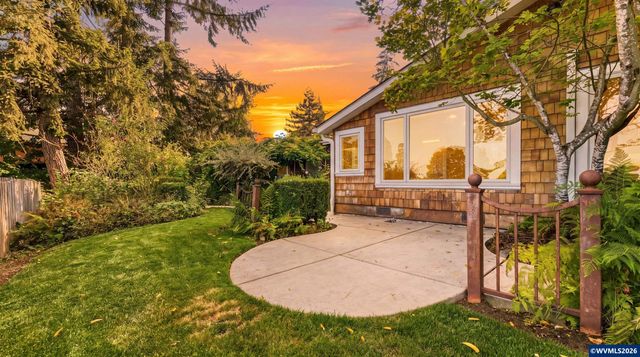 38647 Scravel Hill Rd NE, Albany, OR 97322