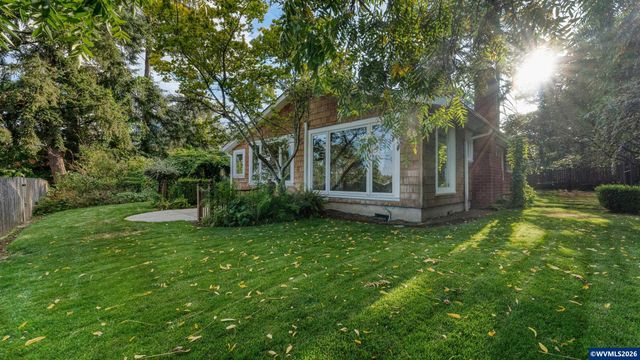 38647 Scravel Hill Rd NE, Albany, OR 97322