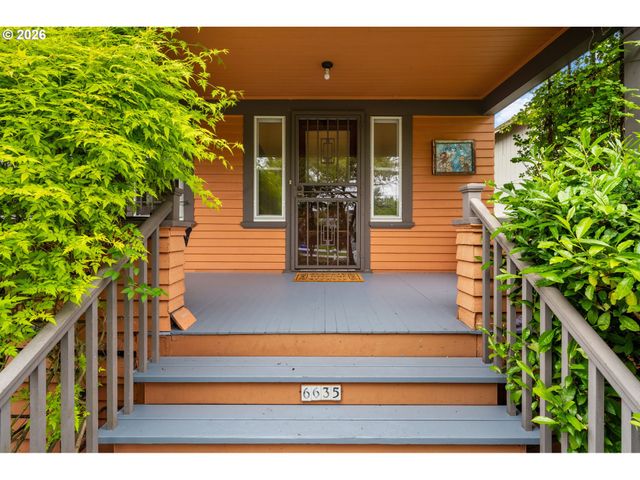 6635 Ne MALLORY Ave, Portland, OR 97211