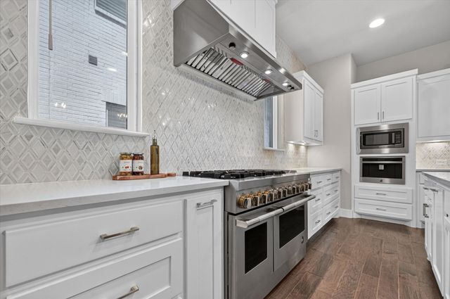 1580 Verwood Circle, Farmers Branch, TX 75234