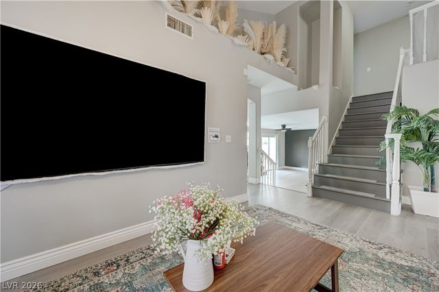 8348 Brittany Harbor Drive, Las Vegas, NV 89128