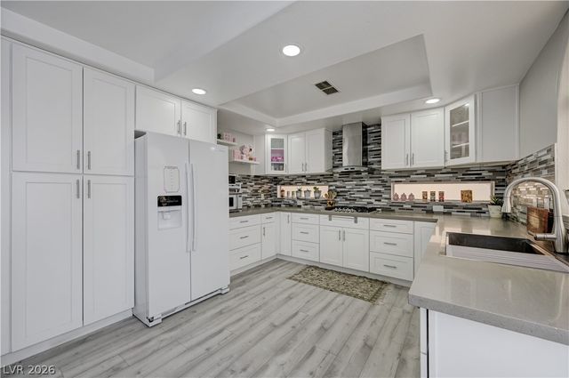 8348 Brittany Harbor Drive, Las Vegas, NV 89128