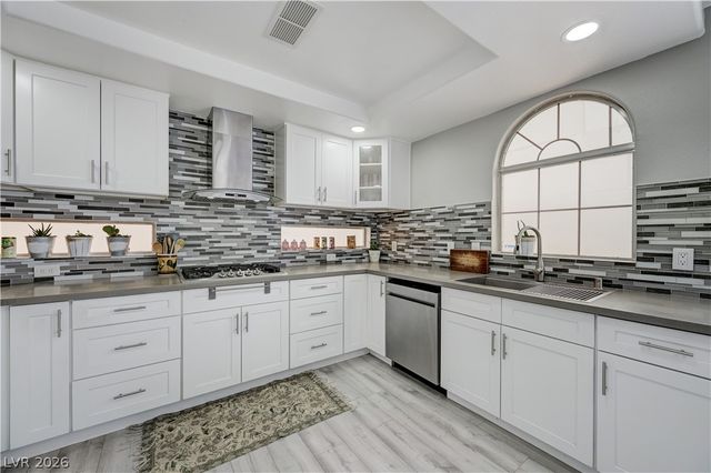 8348 Brittany Harbor Drive, Las Vegas, NV 89128