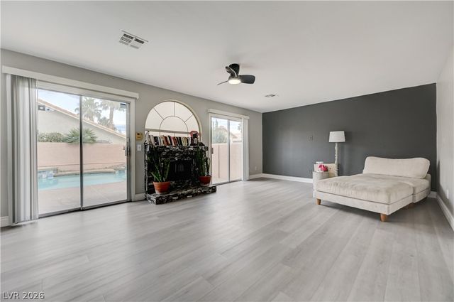 8348 Brittany Harbor Drive, Las Vegas, NV 89128