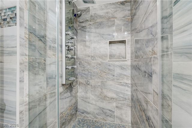 8348 Brittany Harbor Drive, Las Vegas, NV 89128