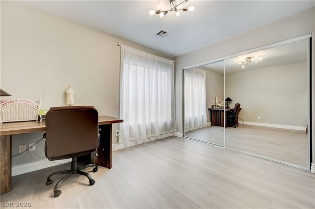 8348 Brittany Harbor Drive, Las Vegas, NV 89128