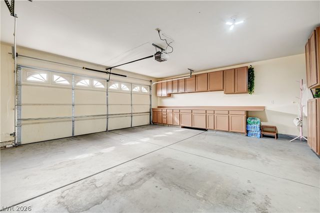 8348 Brittany Harbor Drive, Las Vegas, NV 89128