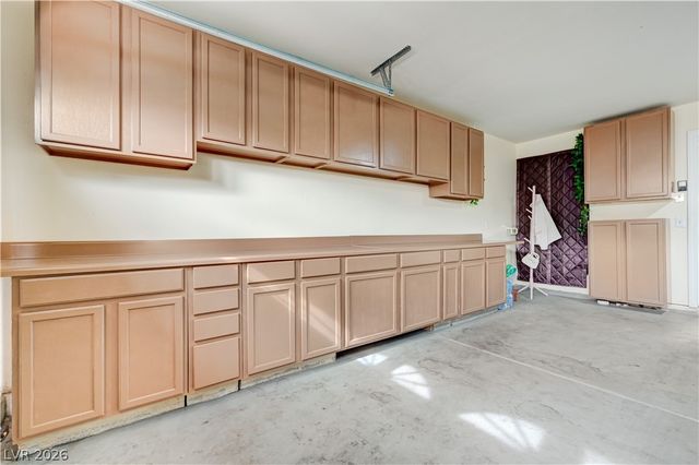 8348 Brittany Harbor Drive, Las Vegas, NV 89128