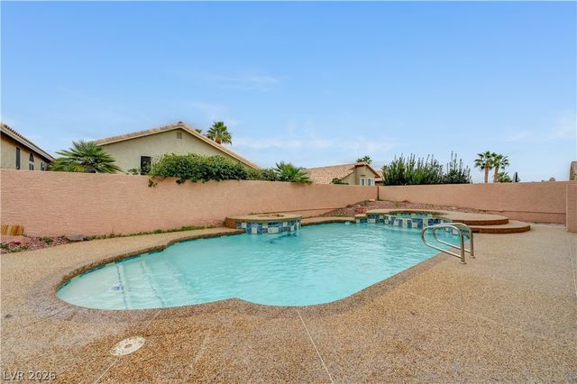 8348 Brittany Harbor Drive, Las Vegas, NV 89128