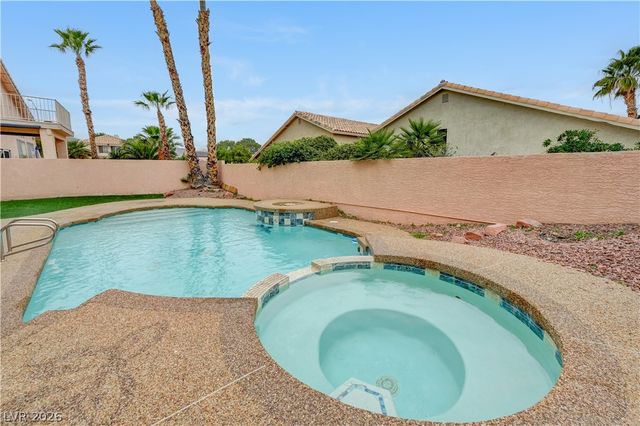 8348 Brittany Harbor Drive, Las Vegas, NV 89128