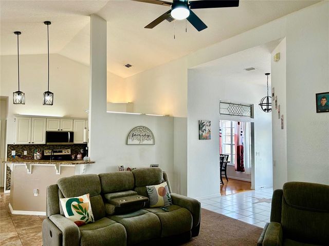 2085 RAYMOND DRIVE, St Cloud, FL 34769